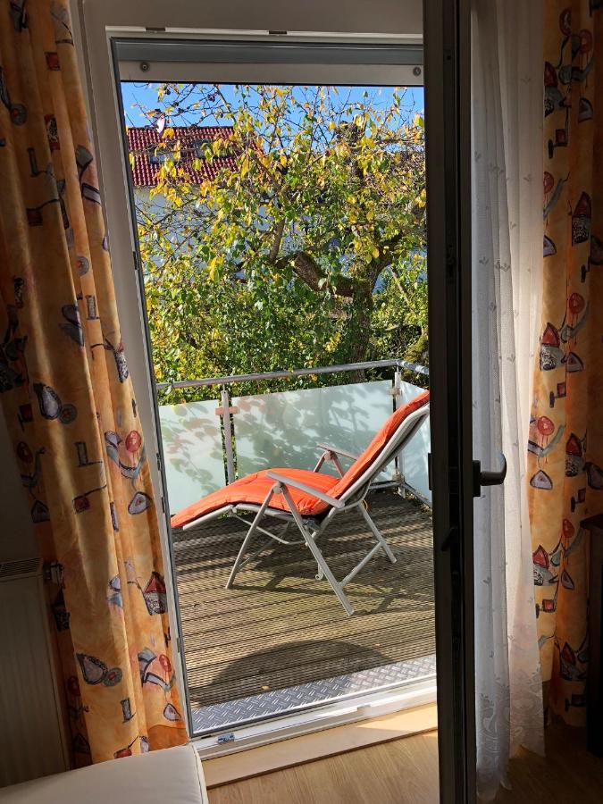 2 Zimmer Wohnung Mit Balkon - Naehe Messe Haar  Εξωτερικό φωτογραφία